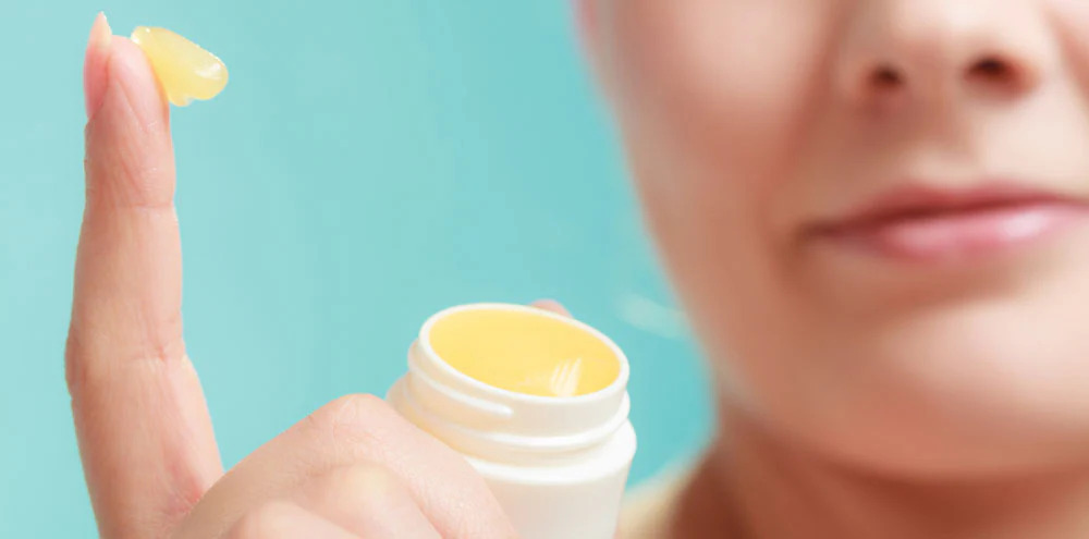 The Ultimate Guide to Choosing the Best Lip Balm for Sensitive Lips