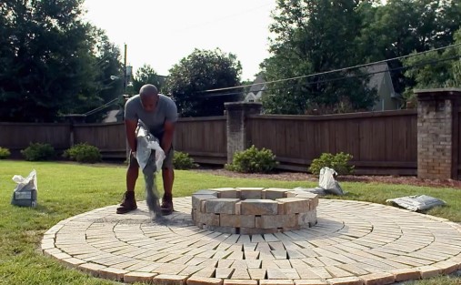 Create a Cozy Backyard Retreat with a Custom Fire Pit
